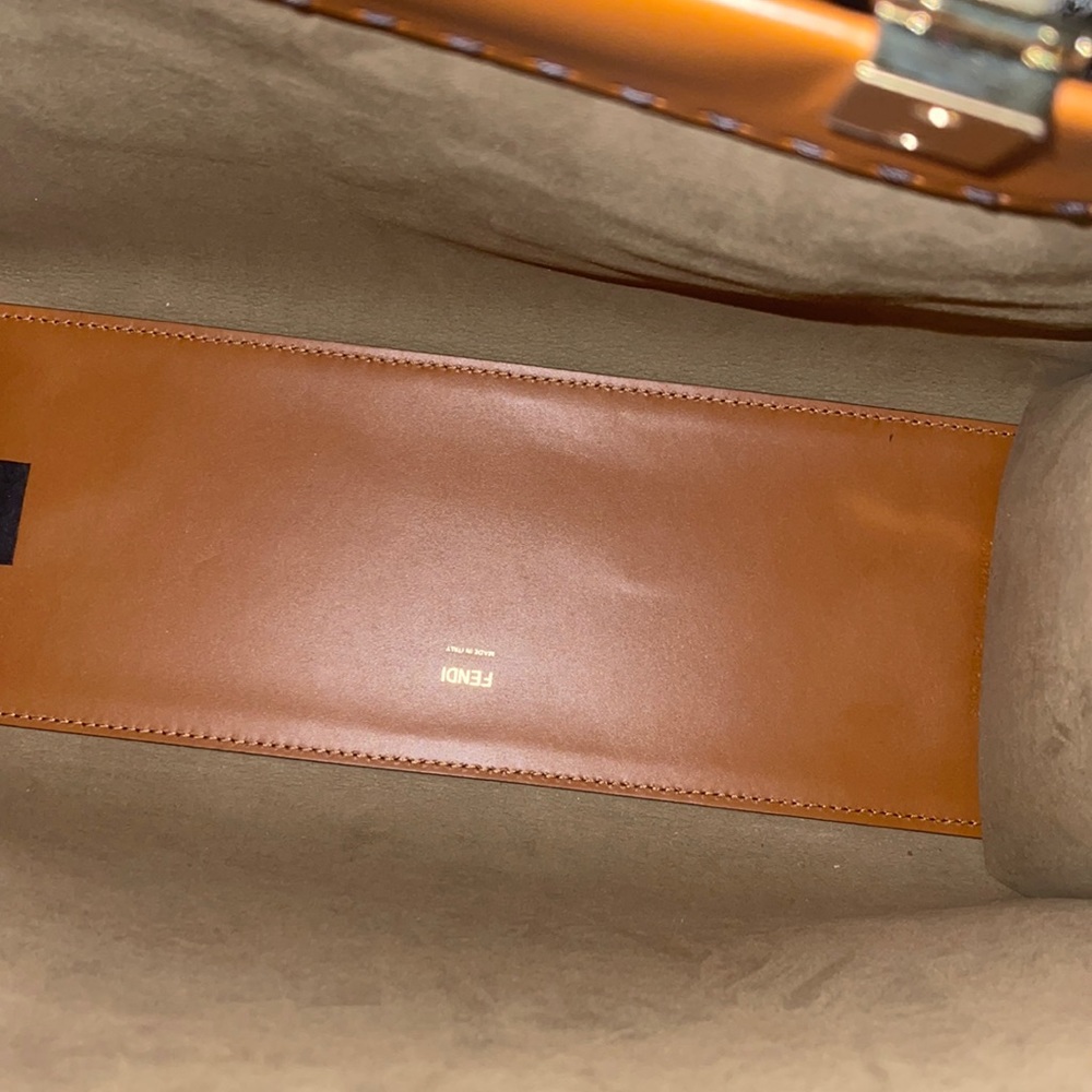 Fendi - Picture 7 of 10